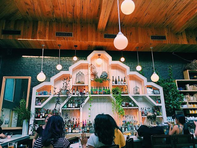 I see you, Fort Greene 😍🌱🍷